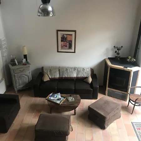 Guest house L Ostalada 3*