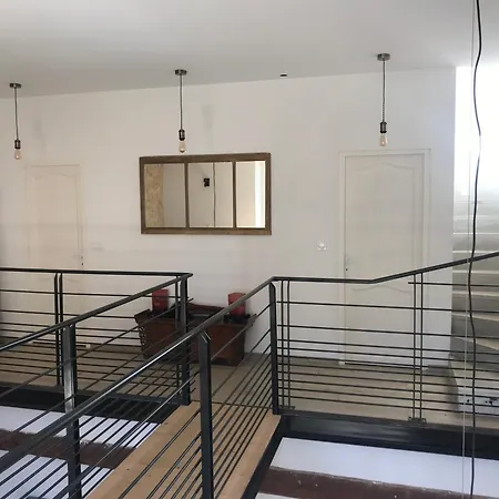 L Ostalada 3* Roquefort-des-Corbières