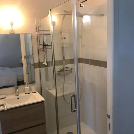 L Ostalada 게스트하우스 Roquefort-des-Corbières