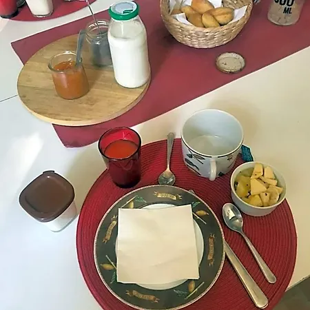 L Ostalada Gæstehus Roquefort-des-Corbières