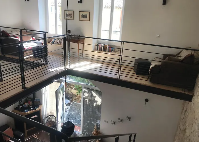 L Ostalada Guest house